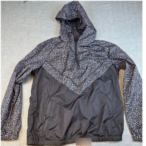 Xersion Mens Medium Black White Speckled Chevron Water Resistant Windbreaker Zip